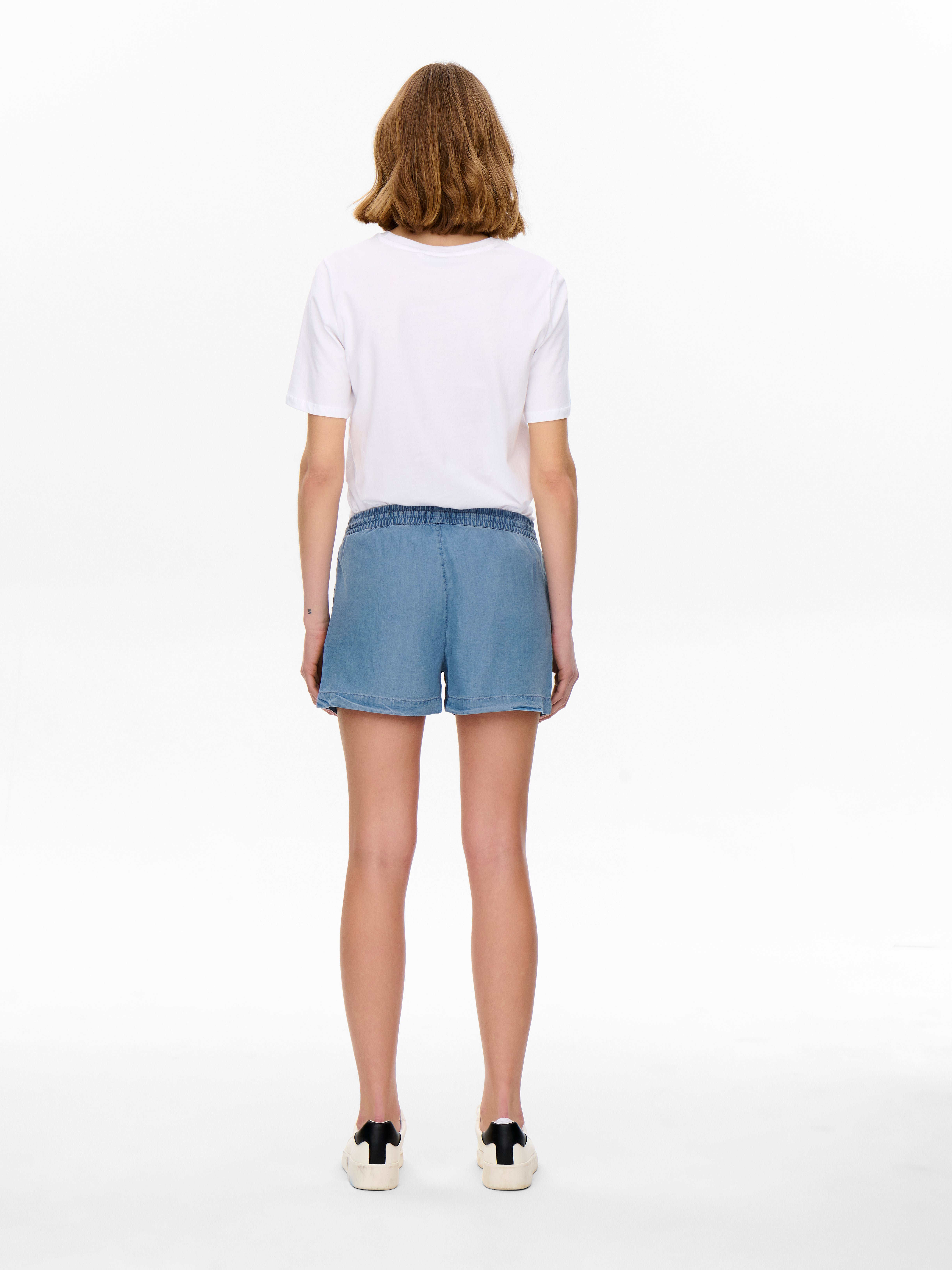 ONLPEMA Mid waist Relaxed Fit Shorts Medium Blue Denim