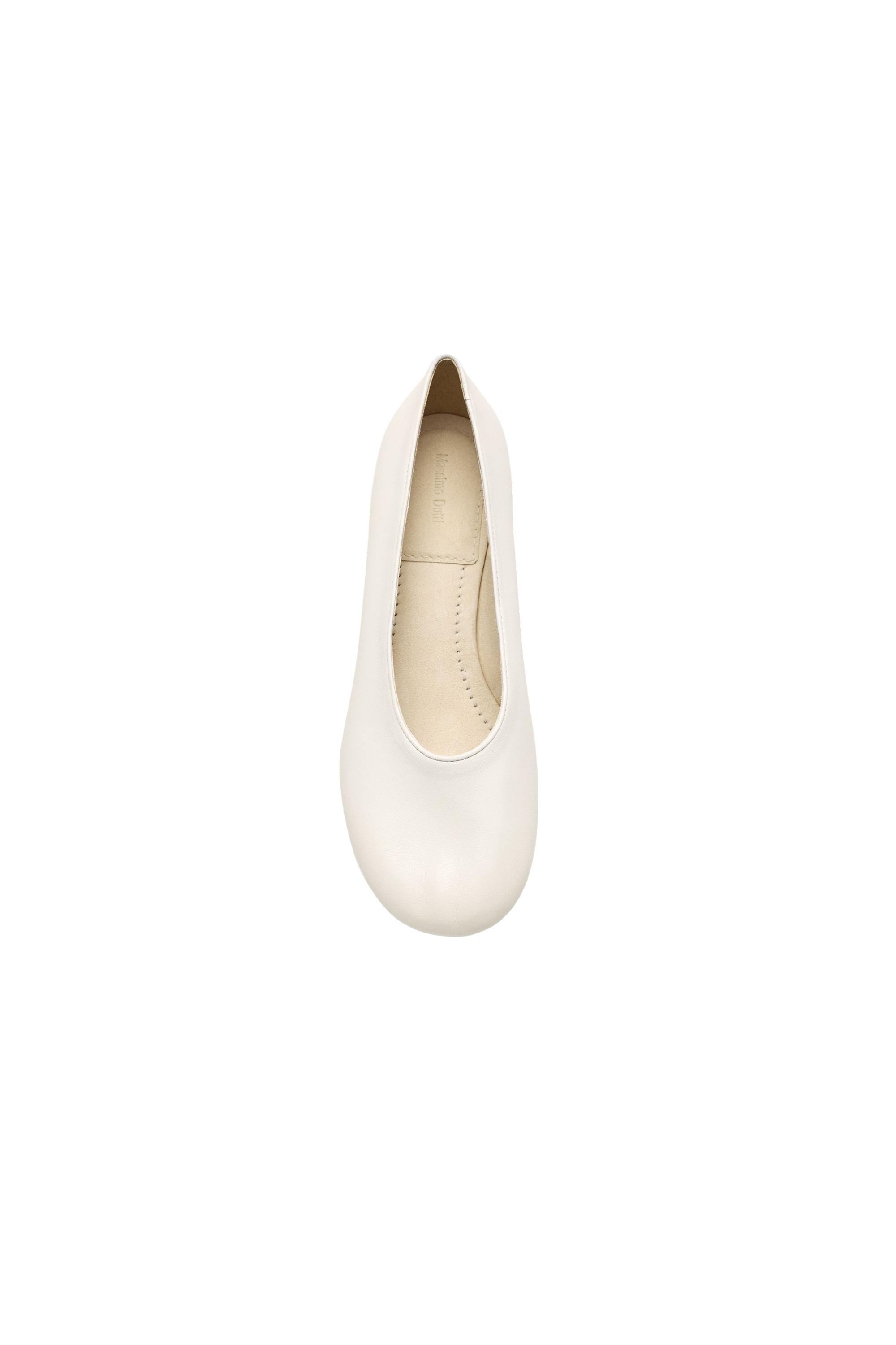 Soft leather heel shoe - WHITE