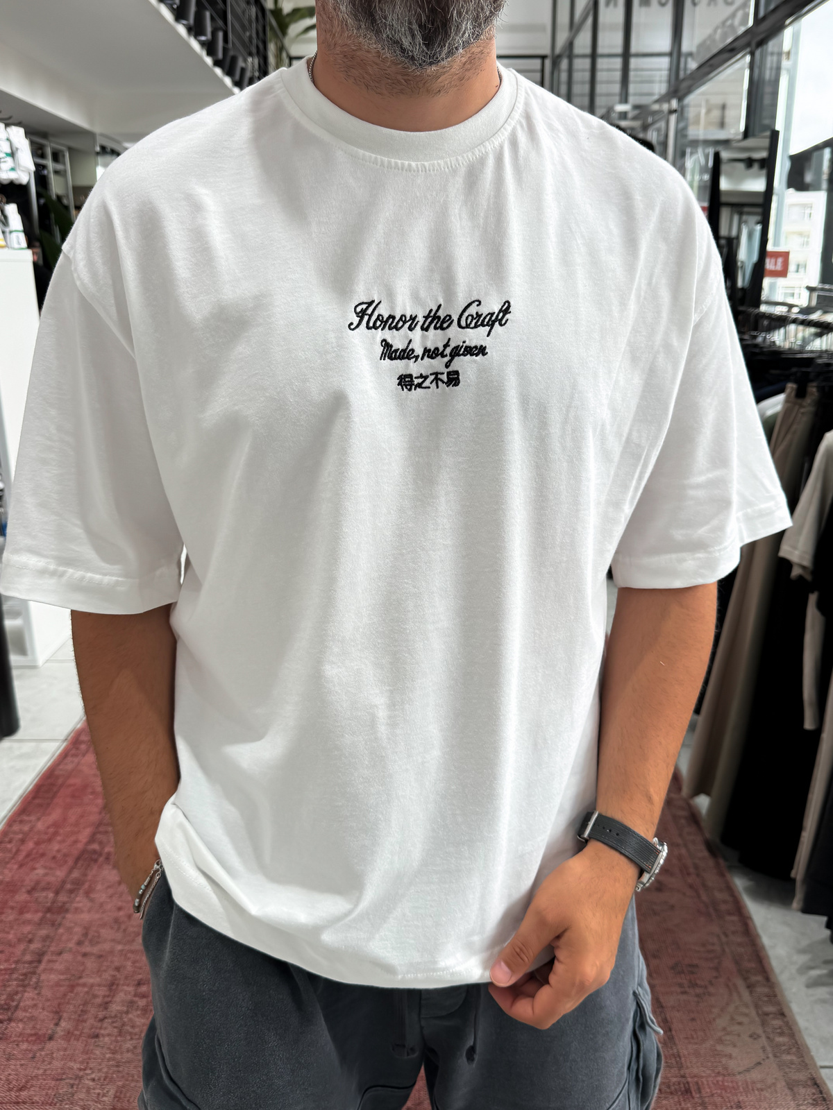 [Copy]Authentic white oversized embroidered T-shirt