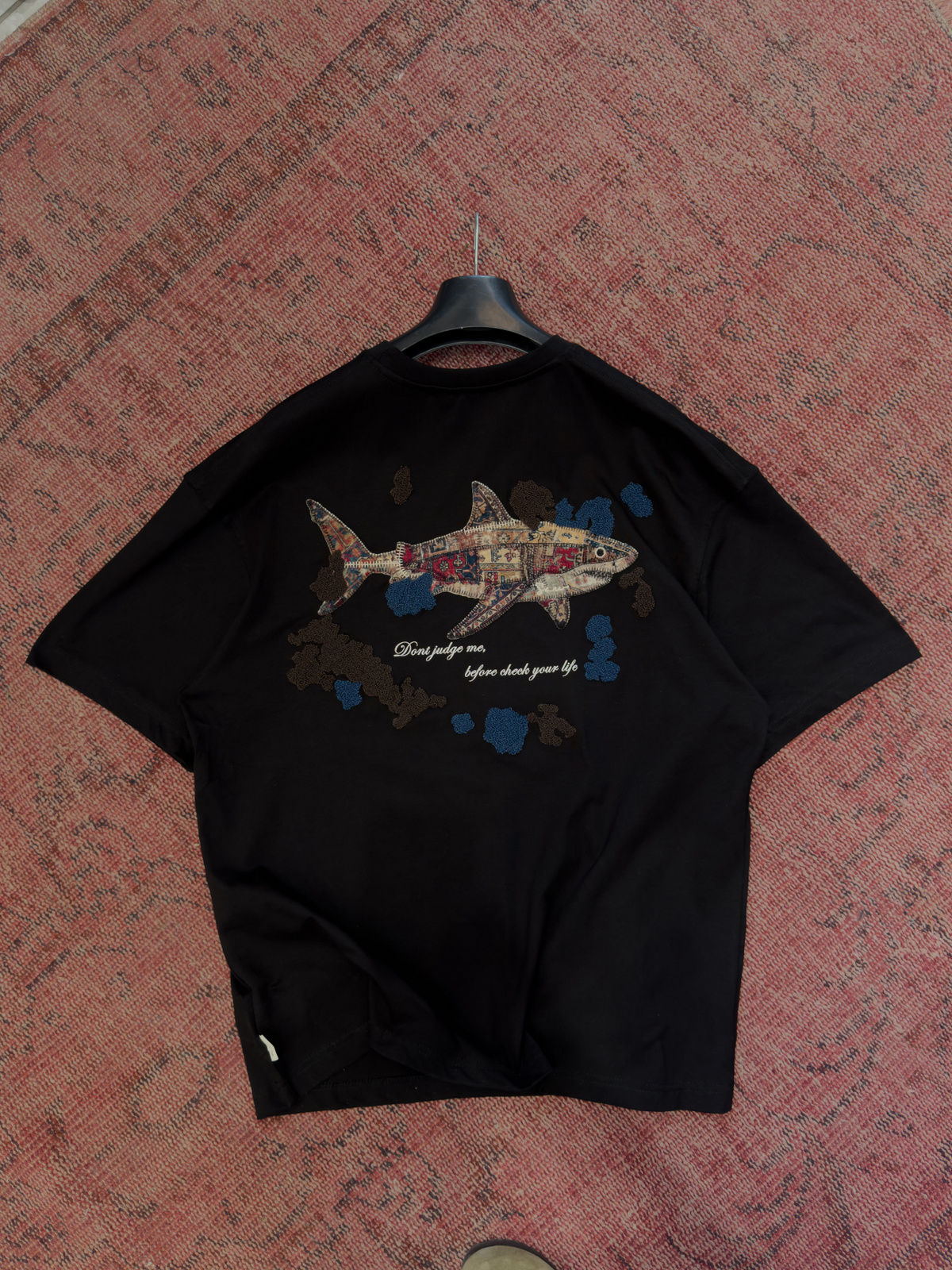 Oversized T-shirt with Black Shark graphic