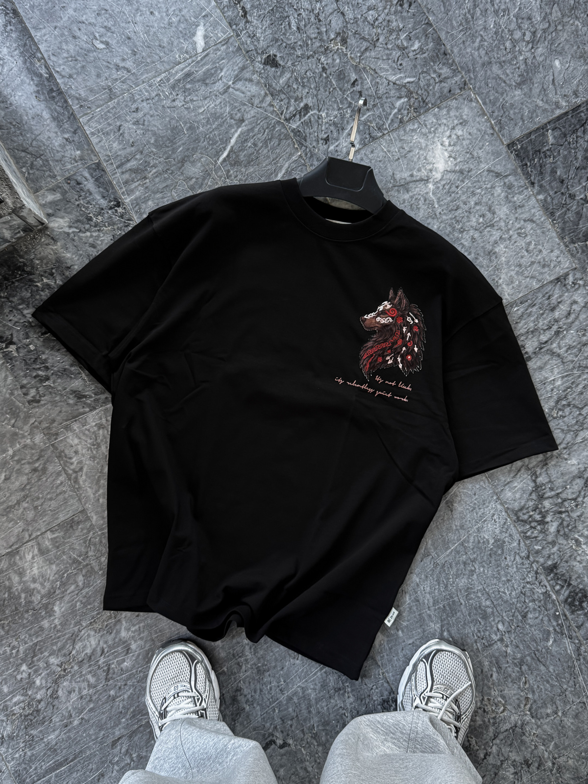 Black Wolf Embroidery Oversized T-Shirt