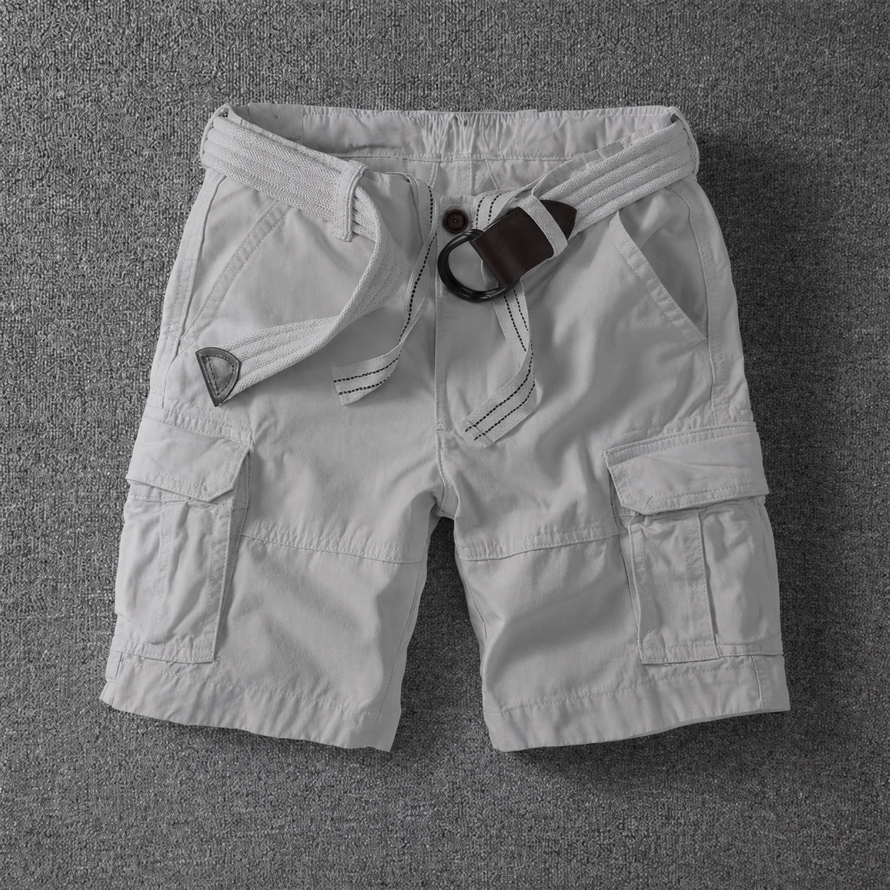 Classic Short Cargo Shorts for Men with Utility Pockets
