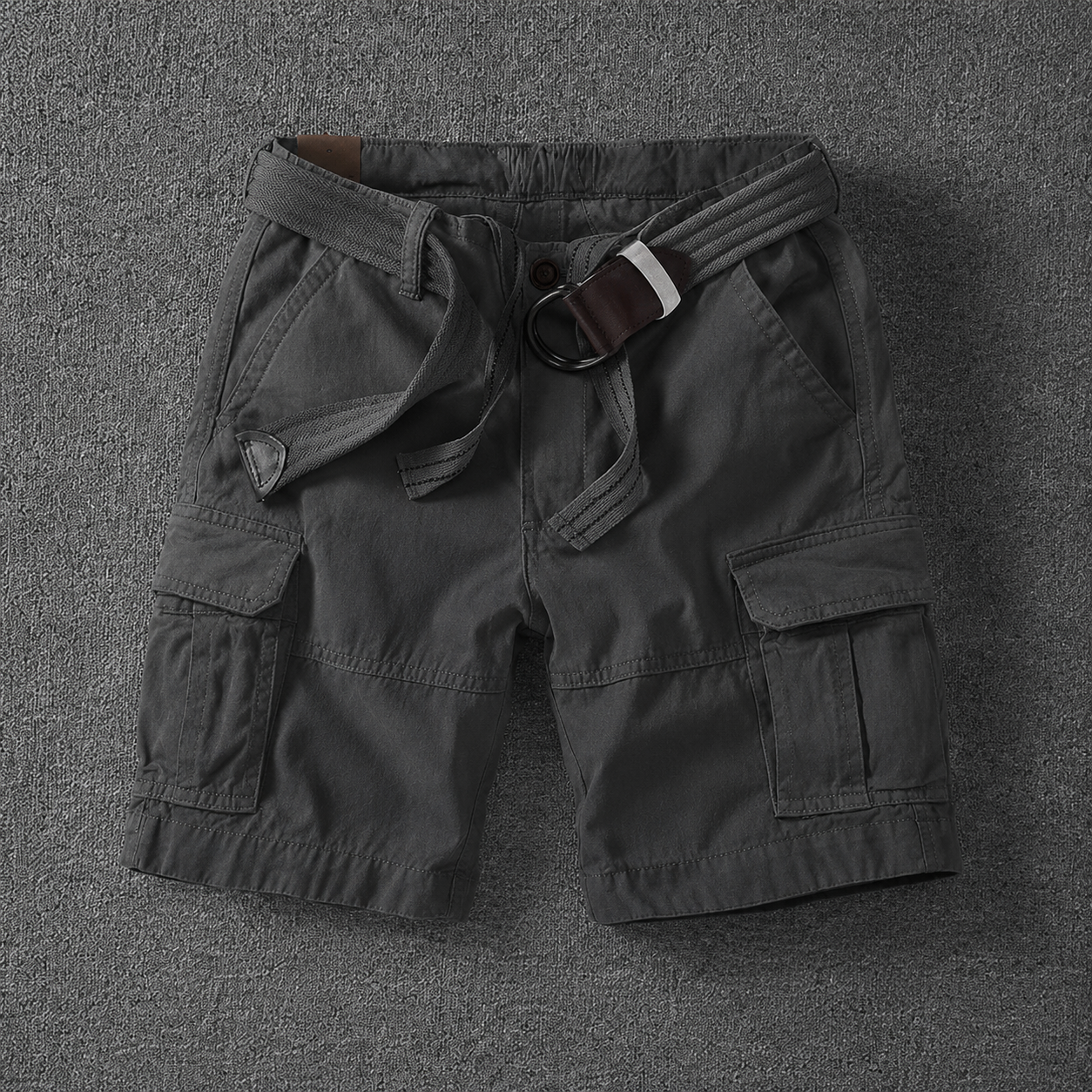 Classic Short Cargo Shorts for Men with Utility Pockets
