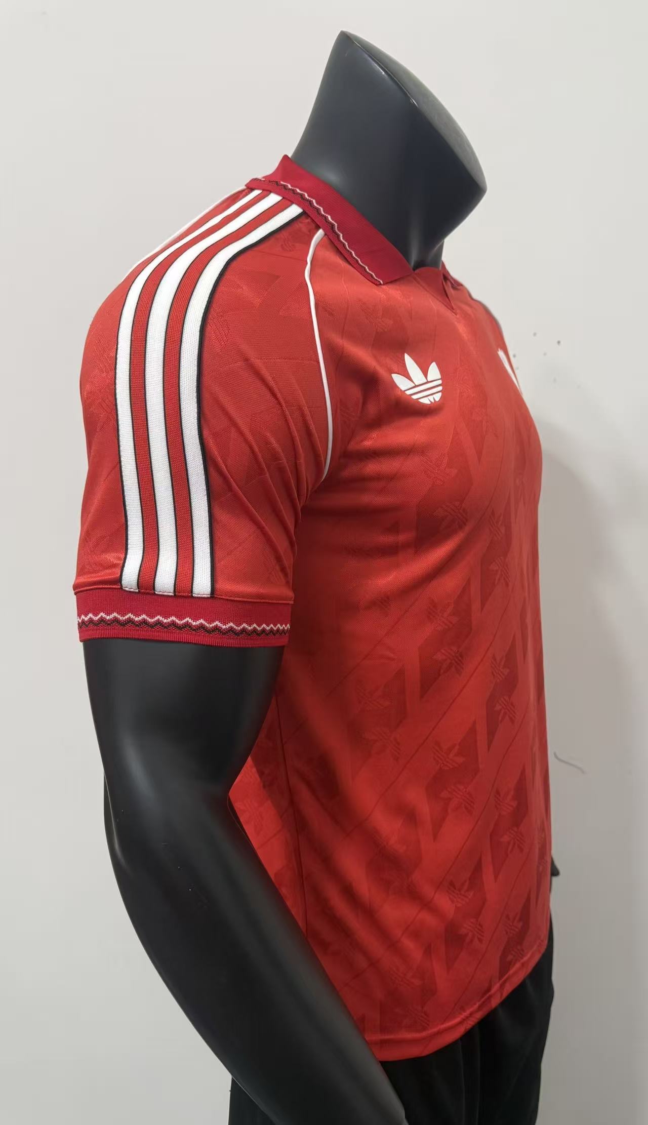 Manchester United 2026/27 Retro Soccer Shirt Jersey