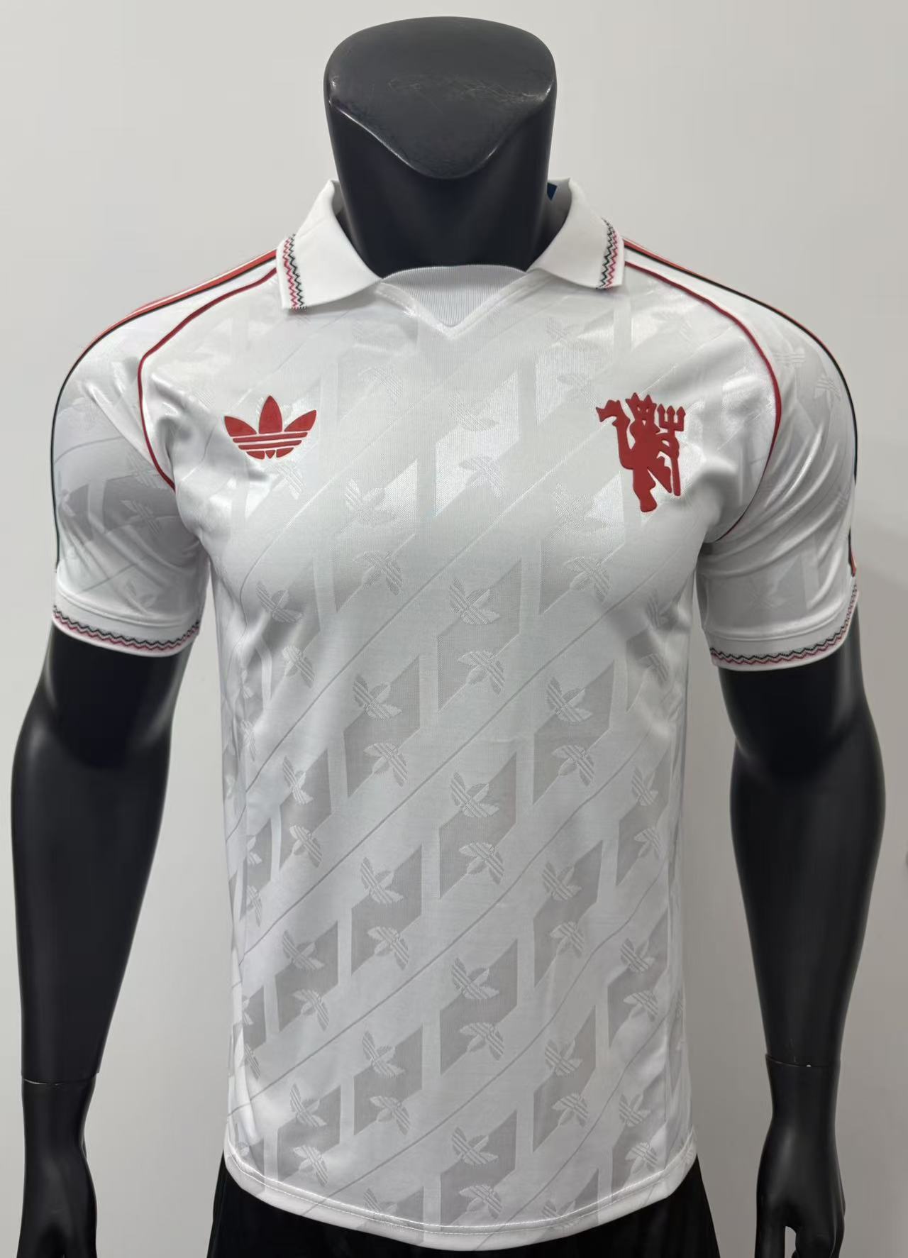 Manchester United 2026/27 Retro Soccer Shirt Jersey White