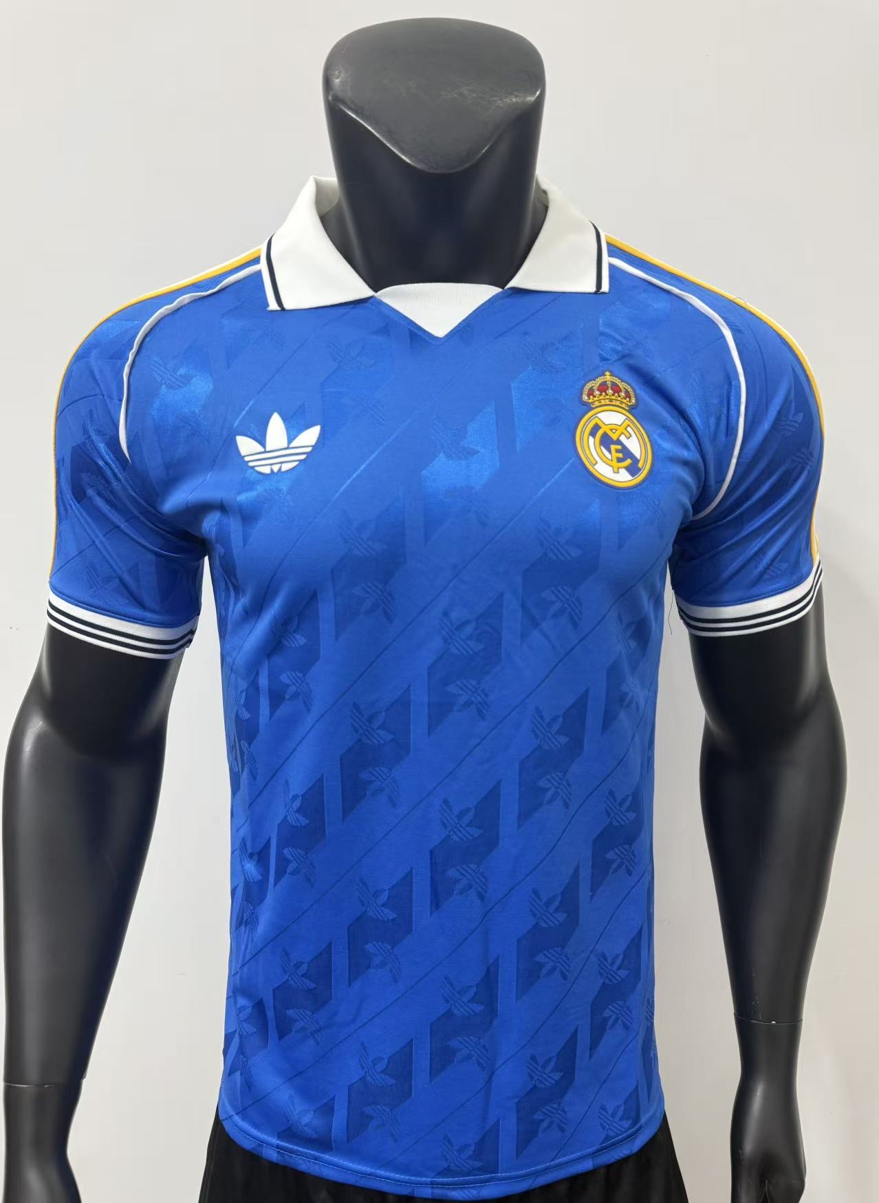 Real Madrid 2026/27 Retro Soccer Shirt Jersey