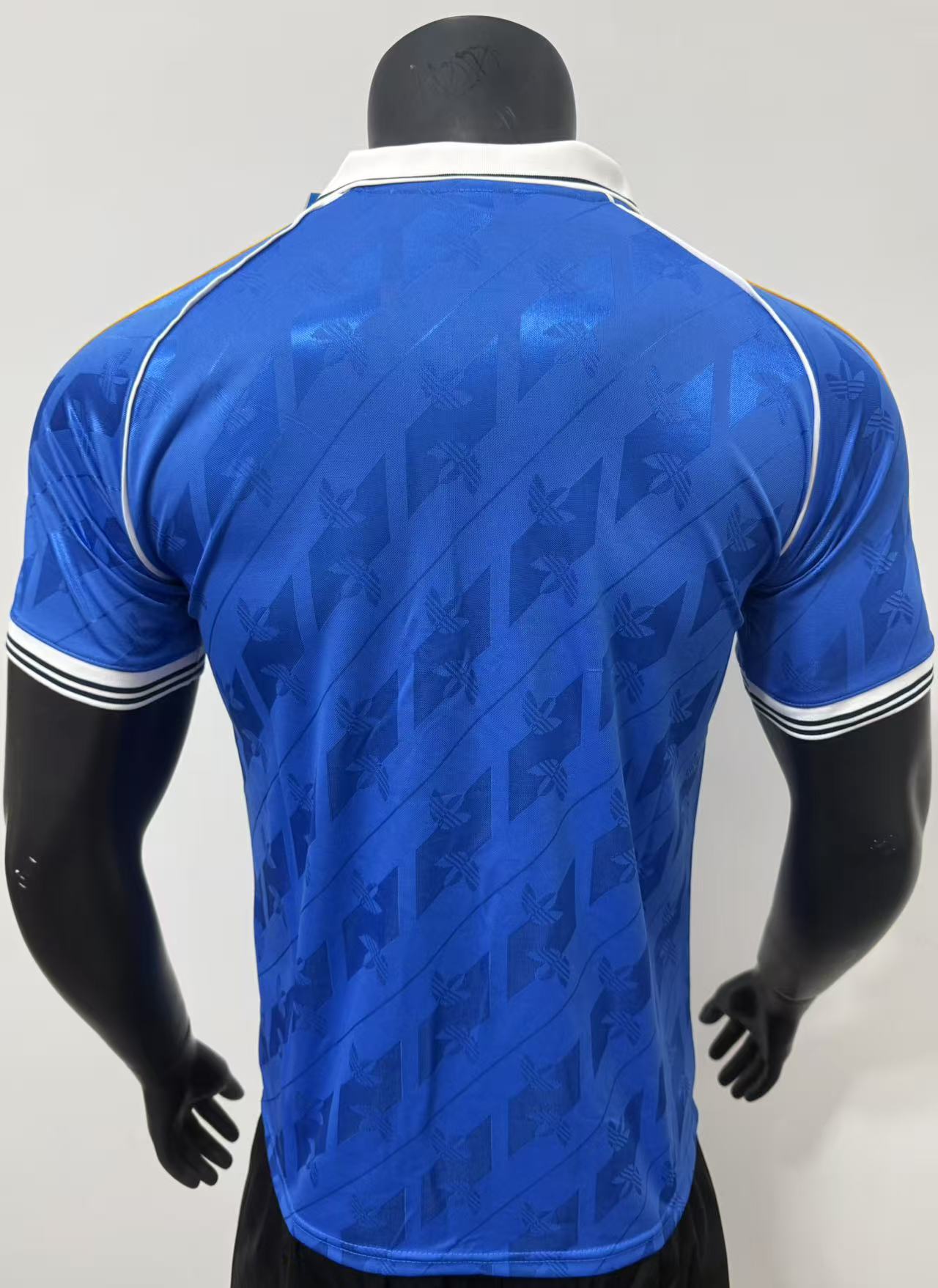Real Madrid 2026/27 Retro Soccer Shirt Jersey