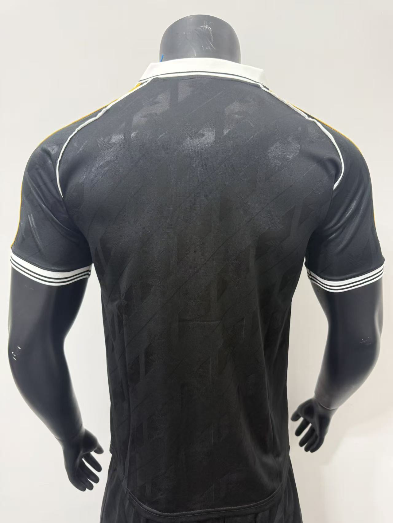 Real Madrid 2026/27 Retro Soccer Shirt Jersey White