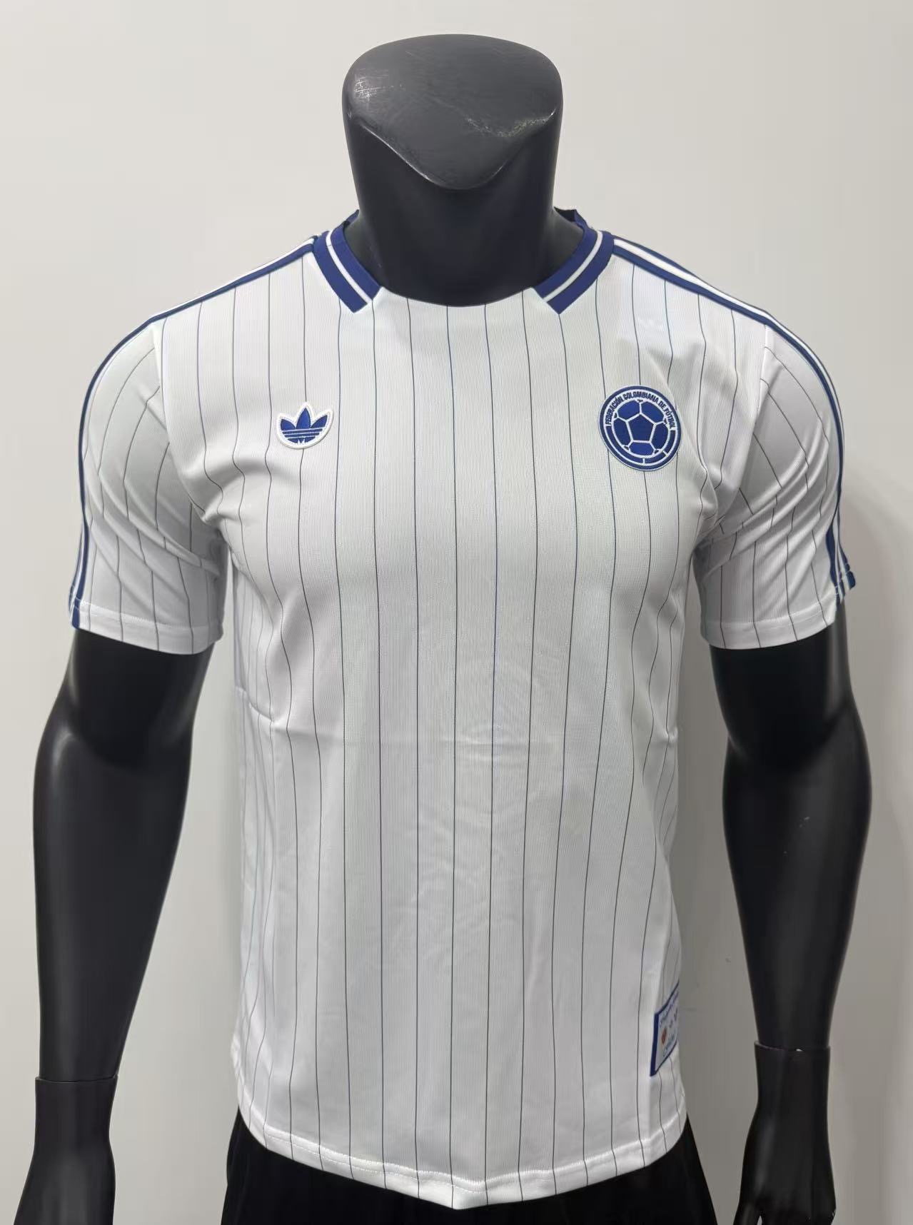 Colombia 2026/27 Retro Soccer Shirt Jersey
