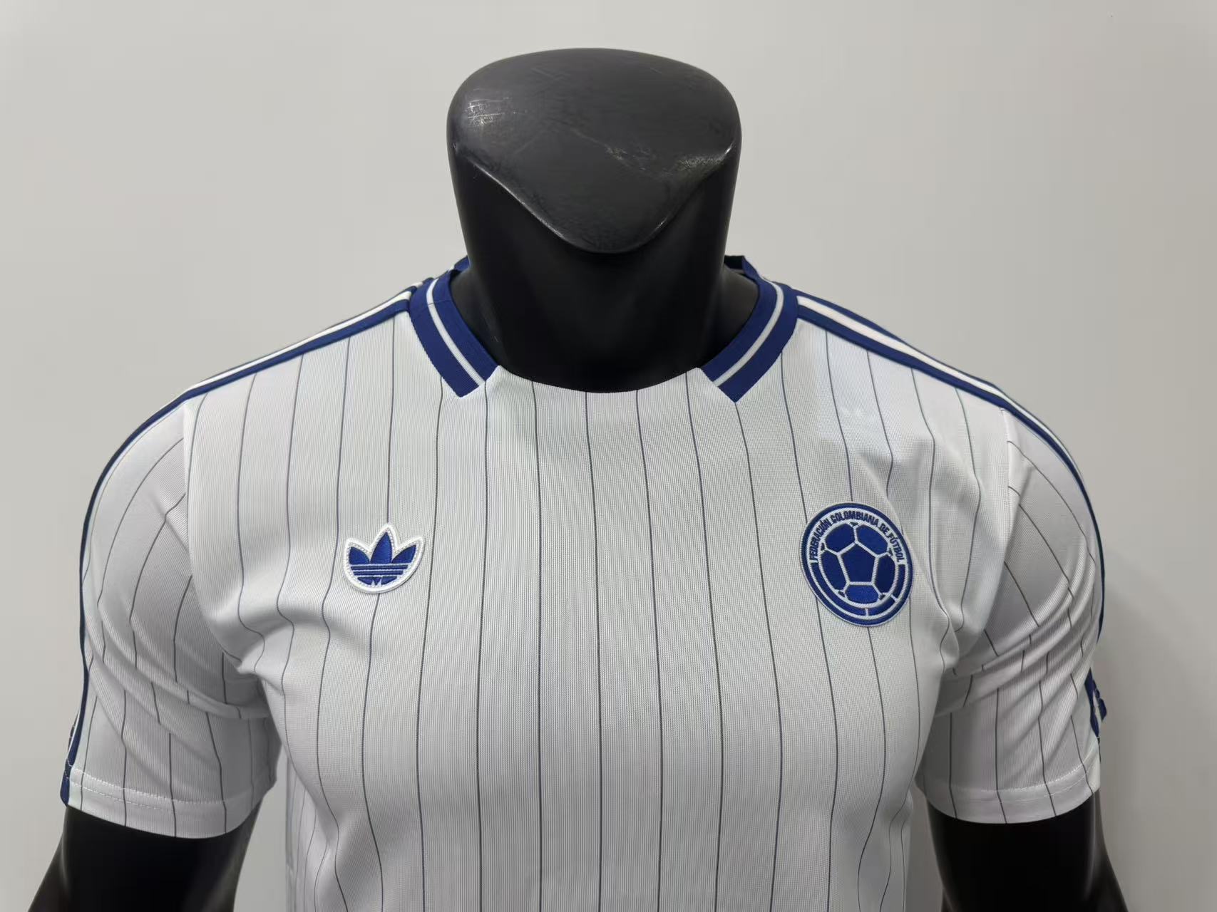 Colombia 2026/27 Retro Soccer Shirt Jersey