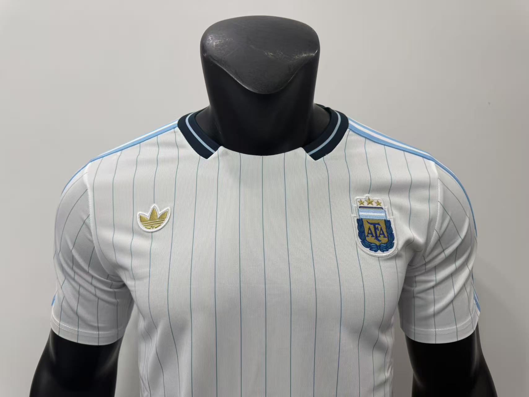 Argentina 2026/27 Retro Soccer Shirt Jersey