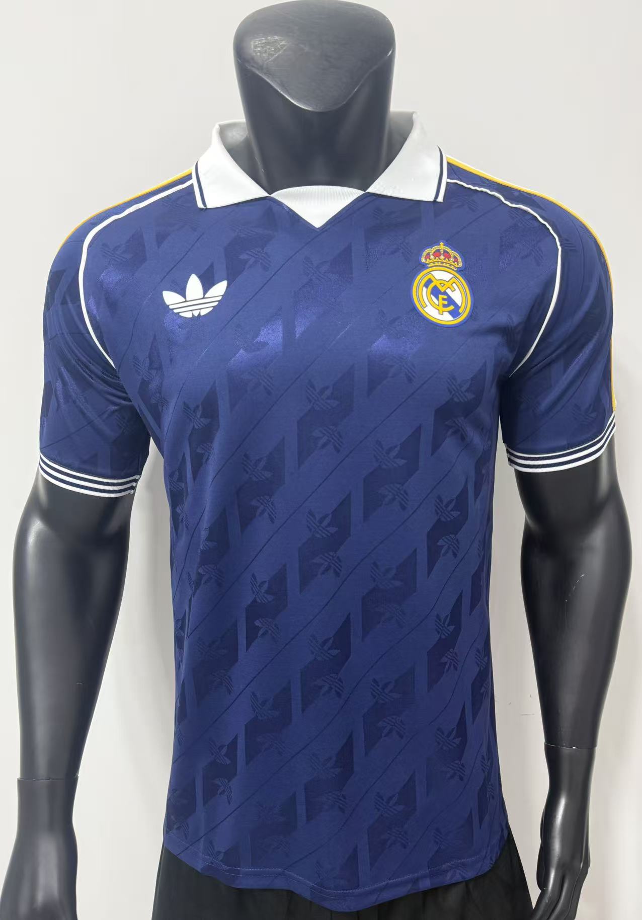 Real Madrid 2026/27 Retro Soccer Shirt Jersey