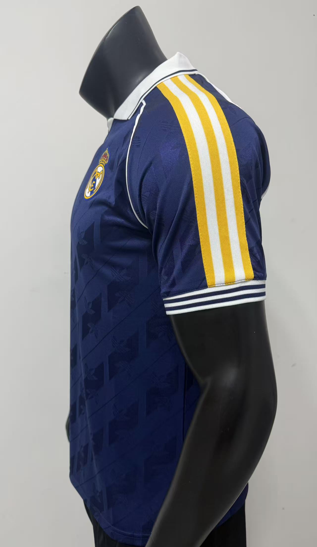 Real Madrid 2026/27 Retro Soccer Shirt Jersey