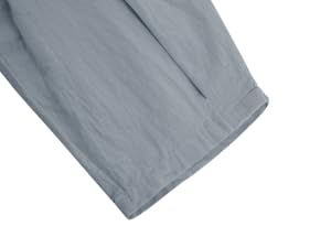 Pleated leg opening