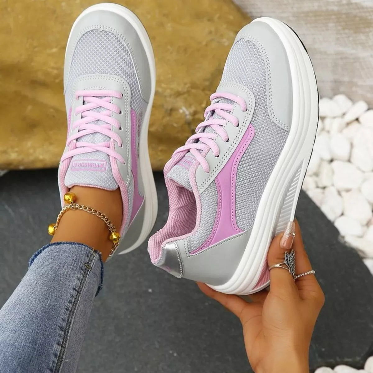 veloraeRRound Toe Platform Athletic Shoes – Sporty