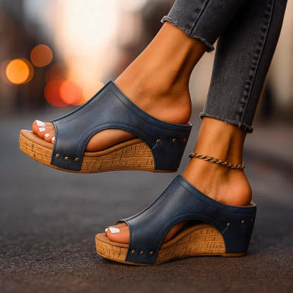 veloraer™ Women's Cushioned Wedge Sandals