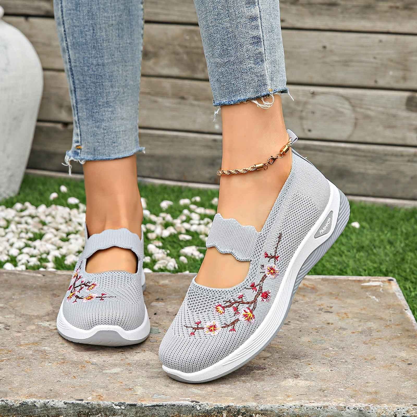 🔥Last Day Promotion 70% OFF🔥- 2026 New Women's comfortable breathable knitted sneakers