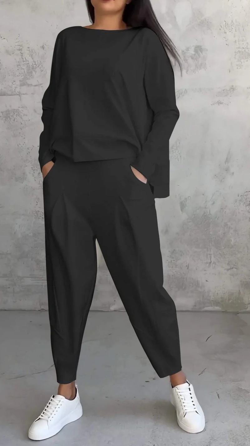 Women’s Boat Neck Long Sleeve Top & Carrot Pants Set White Casual Loungewear Outfit