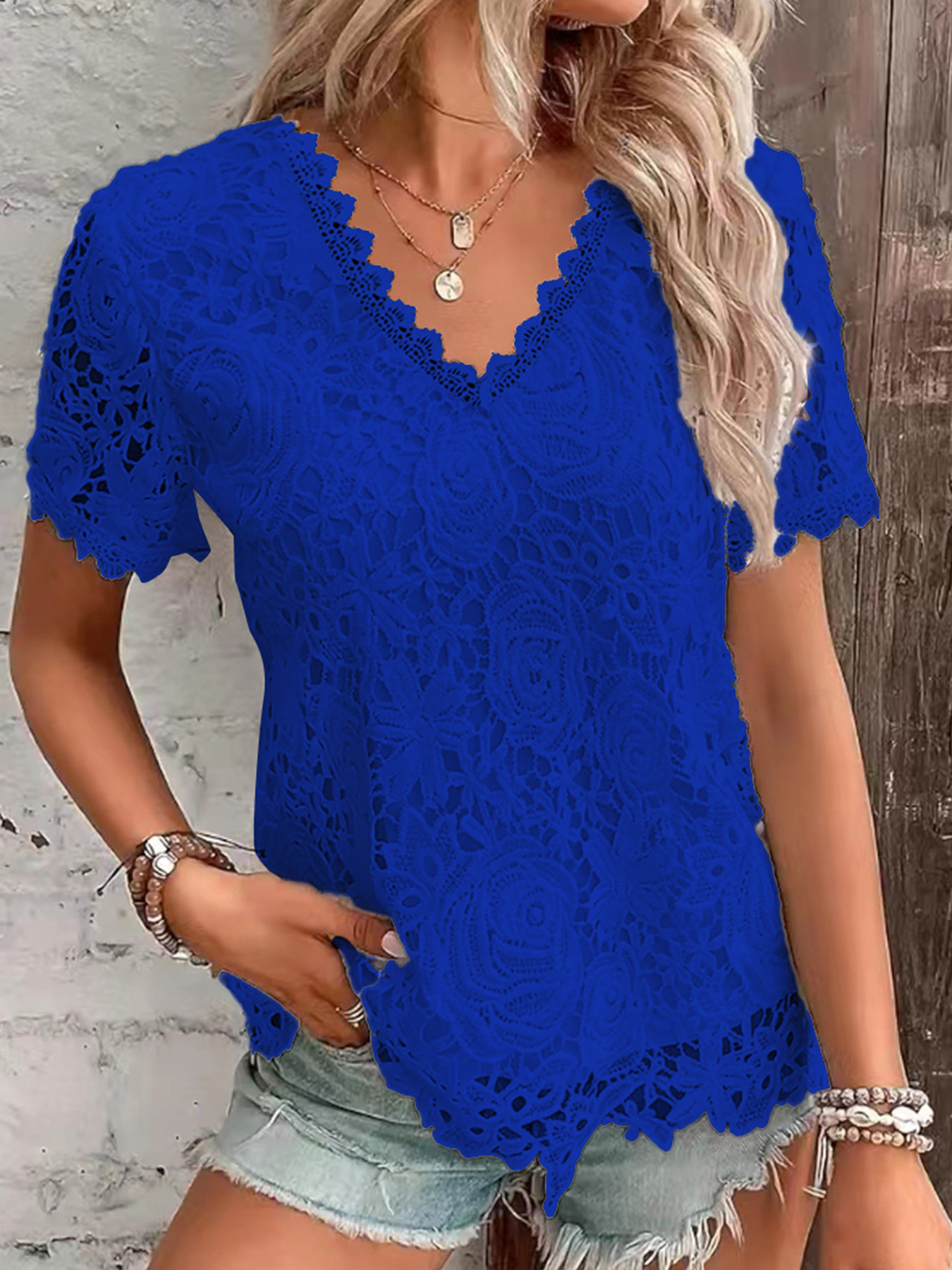 Women’s Floral Crochet Lace V Neck Short Sleeve Scalloped Hem Blouse