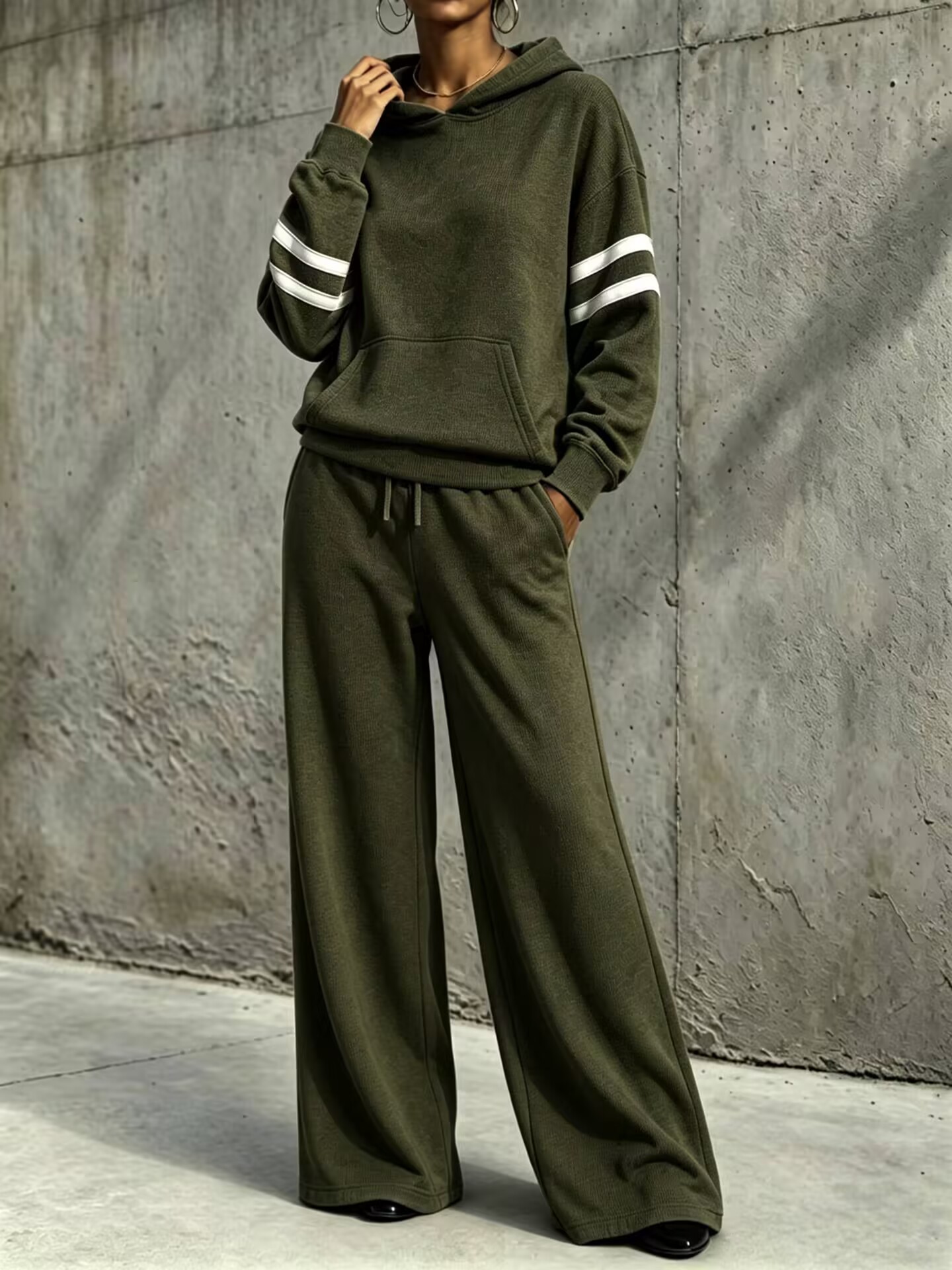 Striped‑Sleeve Hooded Wide‑Leg Tracksuit Two‑Piece Set
