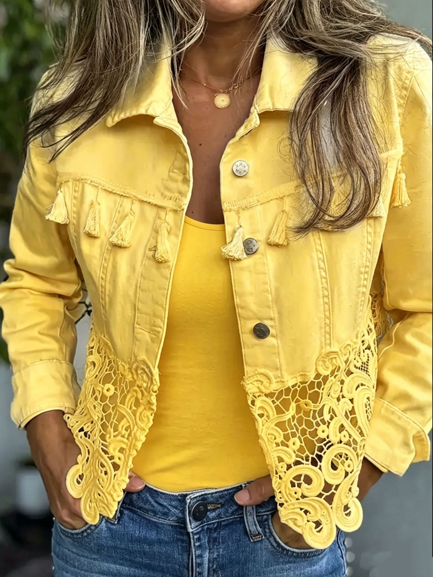 Women’s Lace Patchwork Denim Jacket Floral Cutout Tassel Detail Cropped Casual Coat