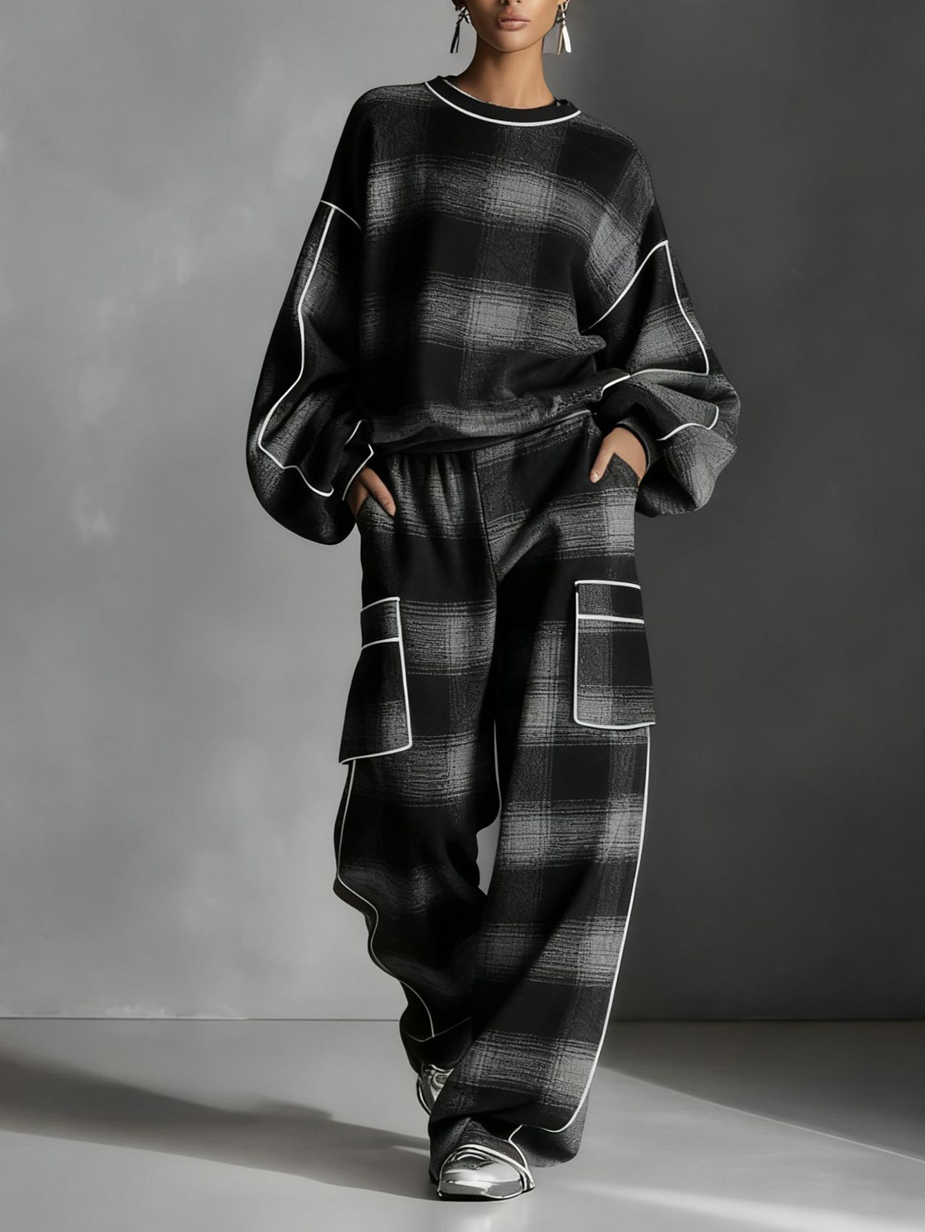 Women’s Gradient Plaid 2-Piece Set Oversized Long Sleeve Top & Wide Leg Cargo Pants