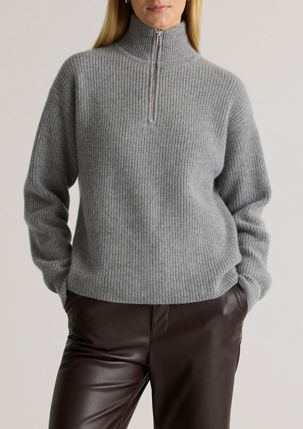 Women's Casual Half-Zip Ribbed Knit Pullover - Chic Mock Neck Knitwear for Work & Weekend