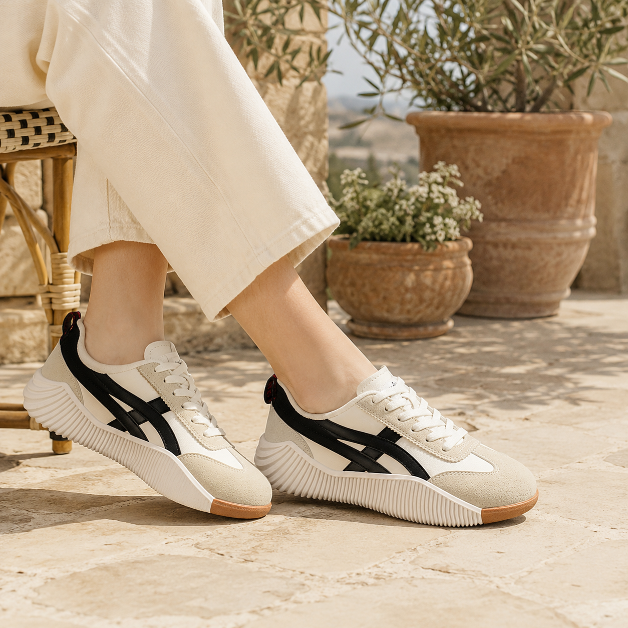 ✨ Baskets Compensées Rétro – Style Dynamique, Semelle Sculptée & Confort au Quotidien 👟