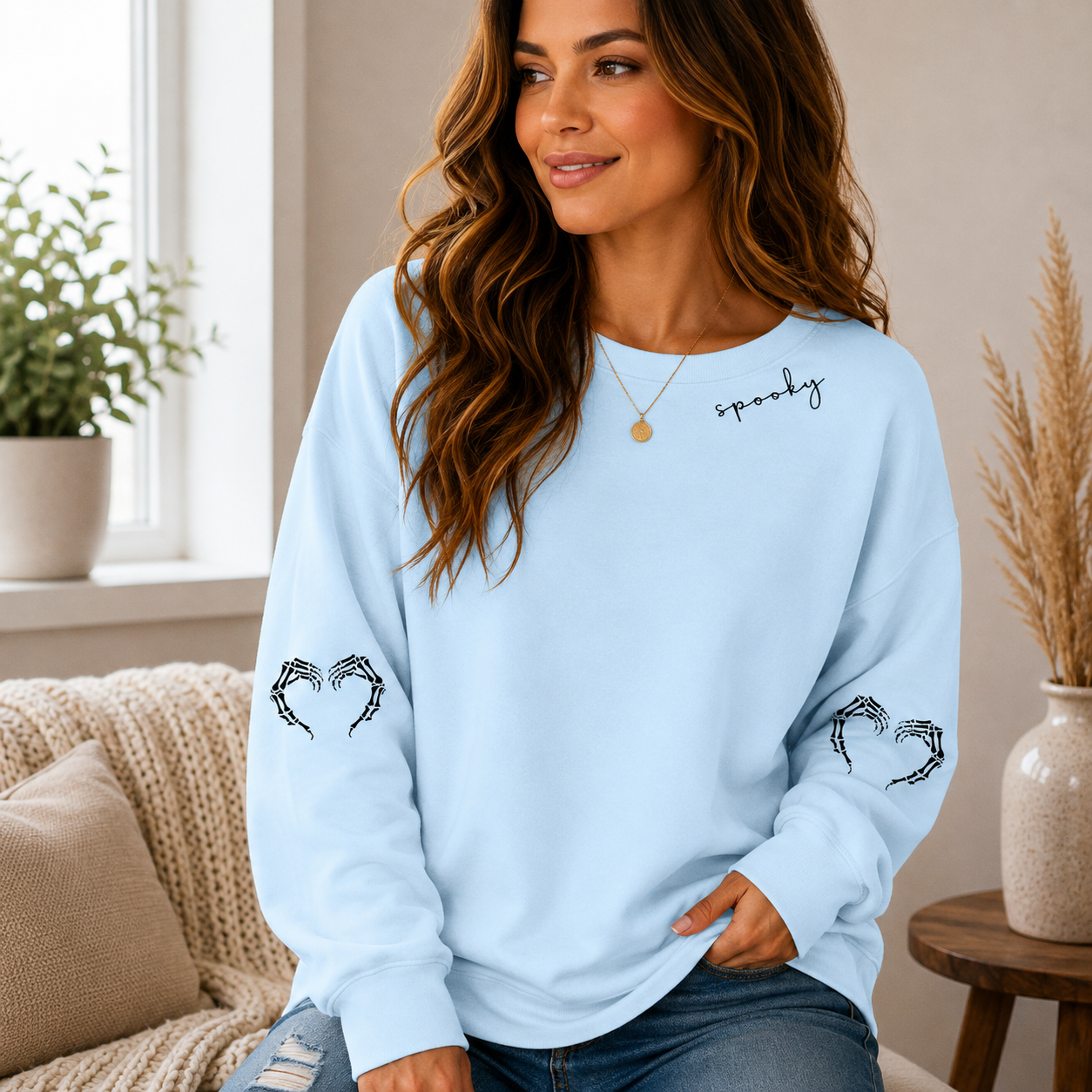 👻 Women’s Cute Ghost Halloween Sweatshirt – Cozy Long Sleeve Pullover, Spooky Fall Casual Top
