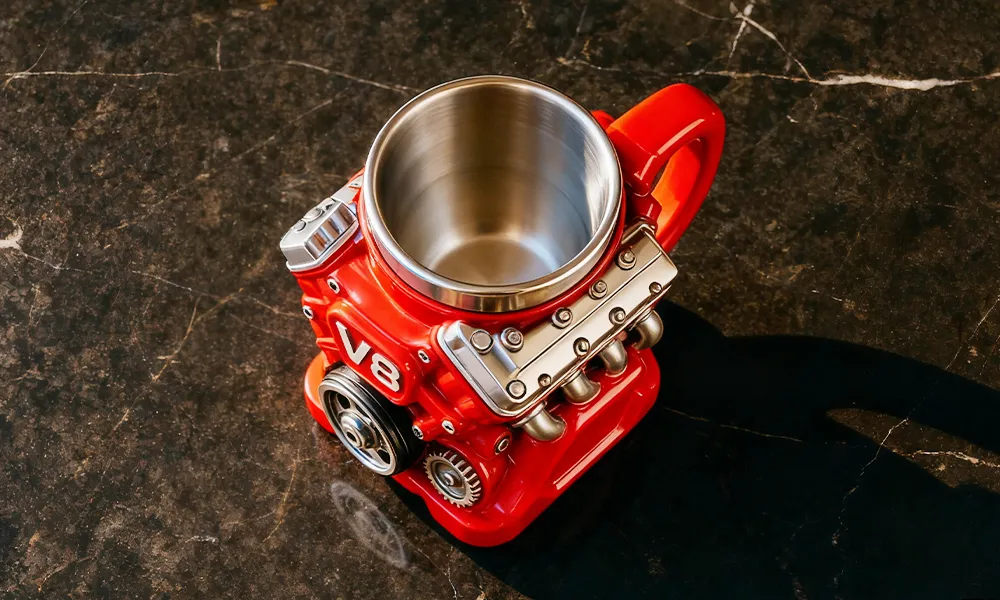 🎁 Thoughtful Gift – This 3D Engine Mug