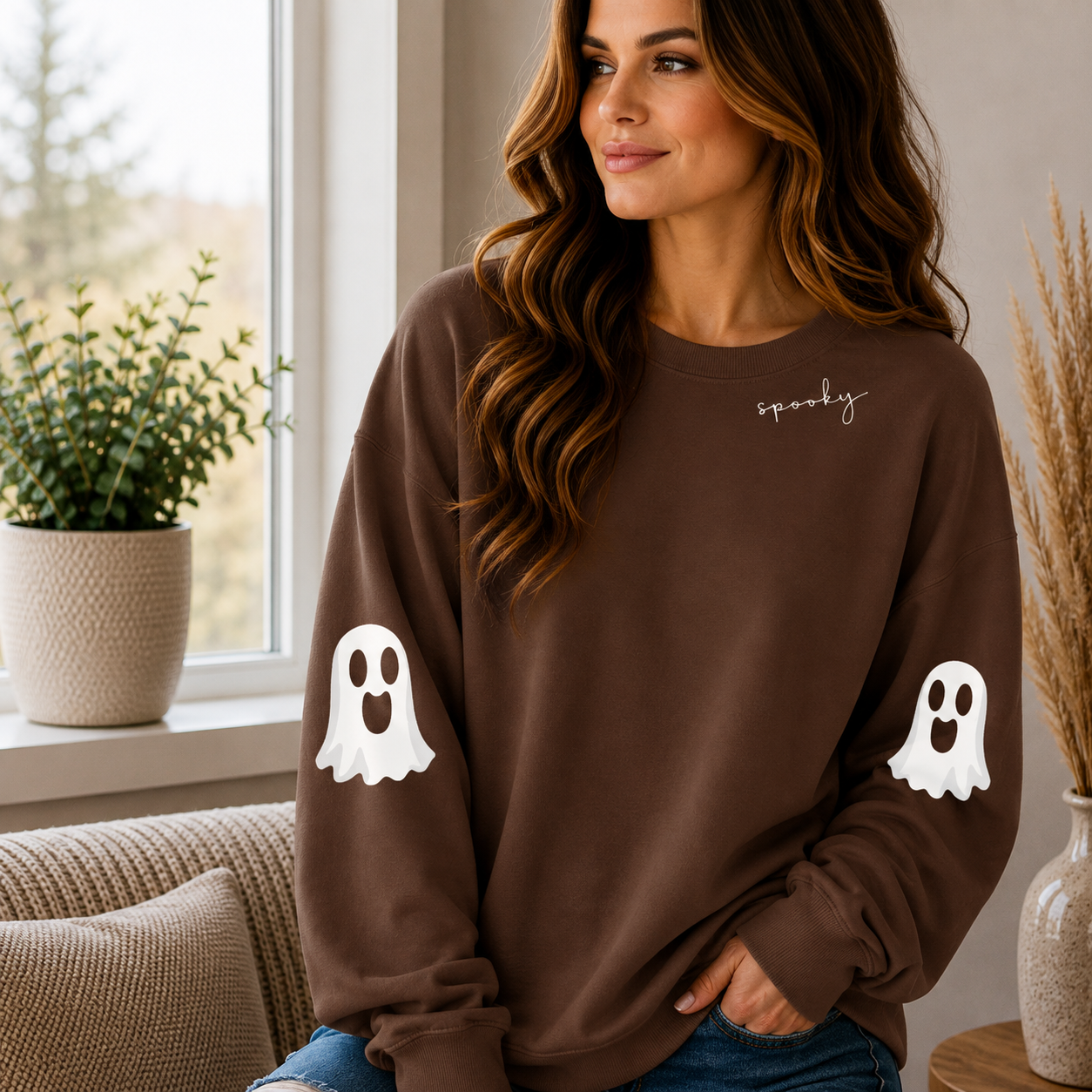 👻 Women’s Cute Ghost Halloween Sweatshirt – Cozy Long Sleeve Pullover, Spooky Fall Casual Top
