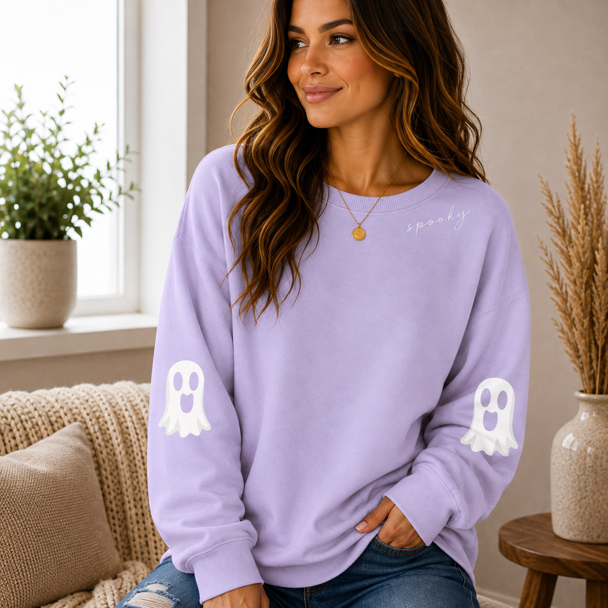 👻 Women’s Cute Ghost Halloween Sweatshirt – Cozy Long Sleeve Pullover, Spooky Fall Casual Top