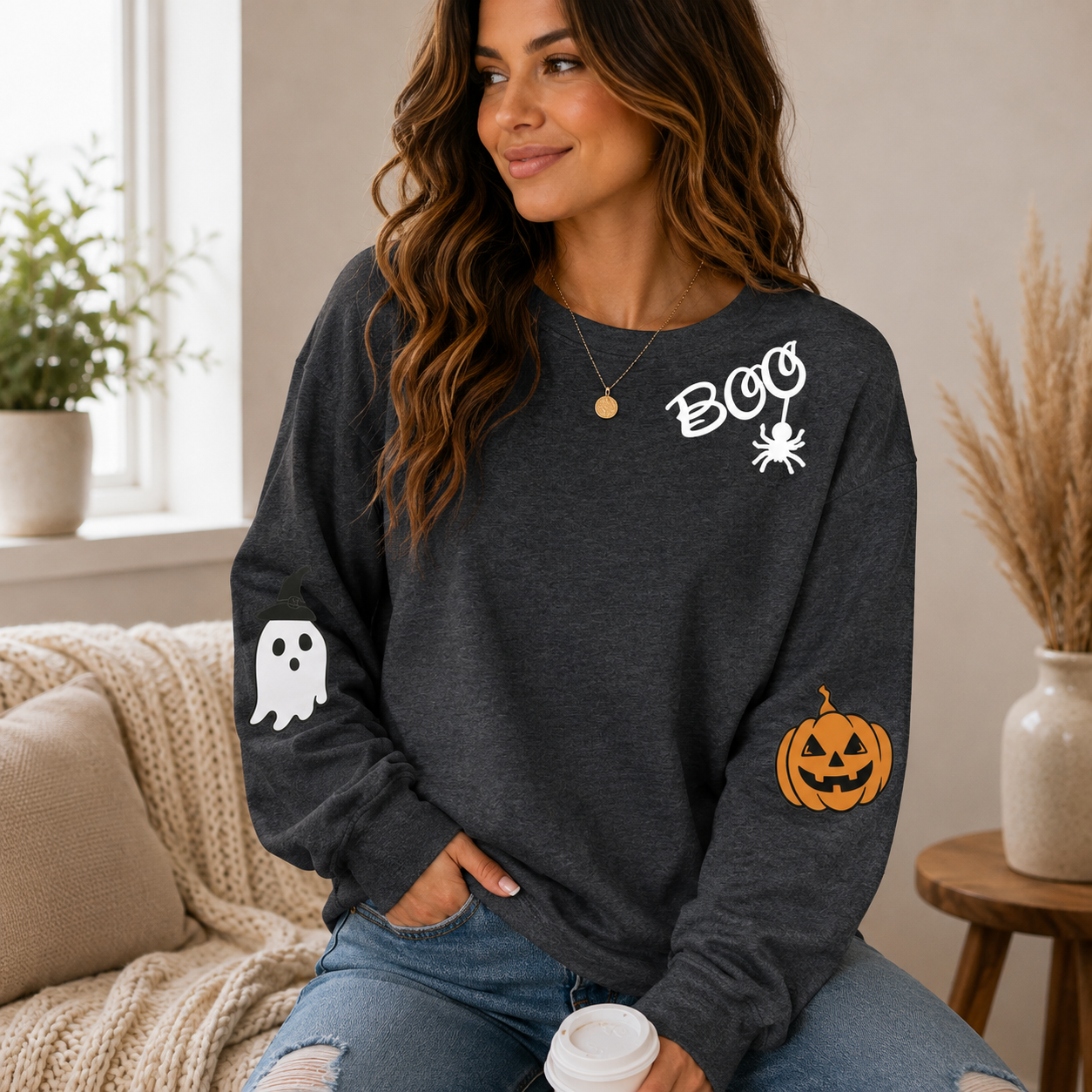 👻 Women’s Cute Ghost Halloween Sweatshirt – Cozy Long Sleeve Pullover, Spooky Fall Casual Top