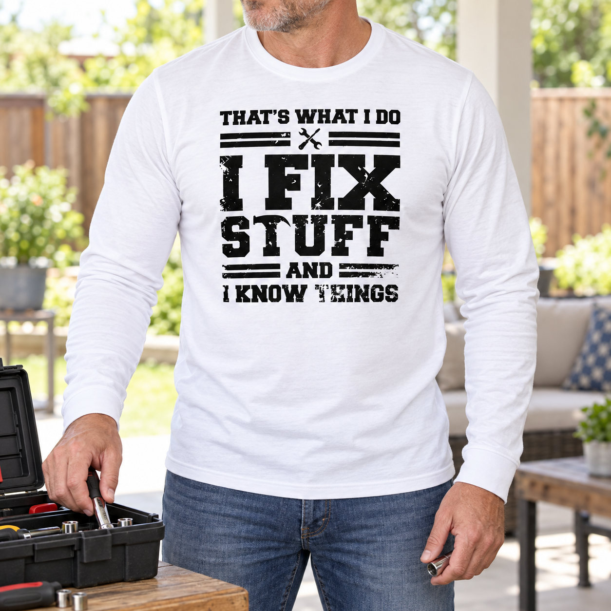 🔥Men’s “I Fix Stuff and I Know Things” Long-Sleeve Graphic T-Shirt