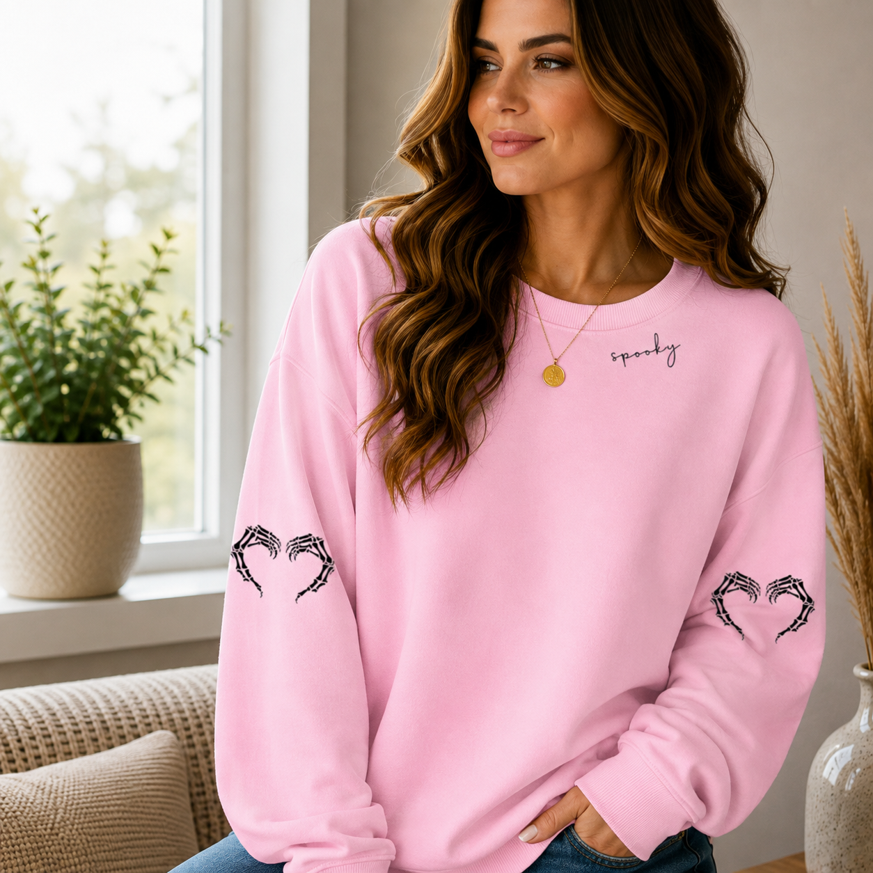 👻 Women’s Cute Ghost Halloween Sweatshirt – Cozy Long Sleeve Pullover, Spooky Fall Casual Top