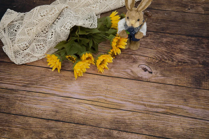 Kate Atelier Dark Brown Wood Rubber Floor Mat 