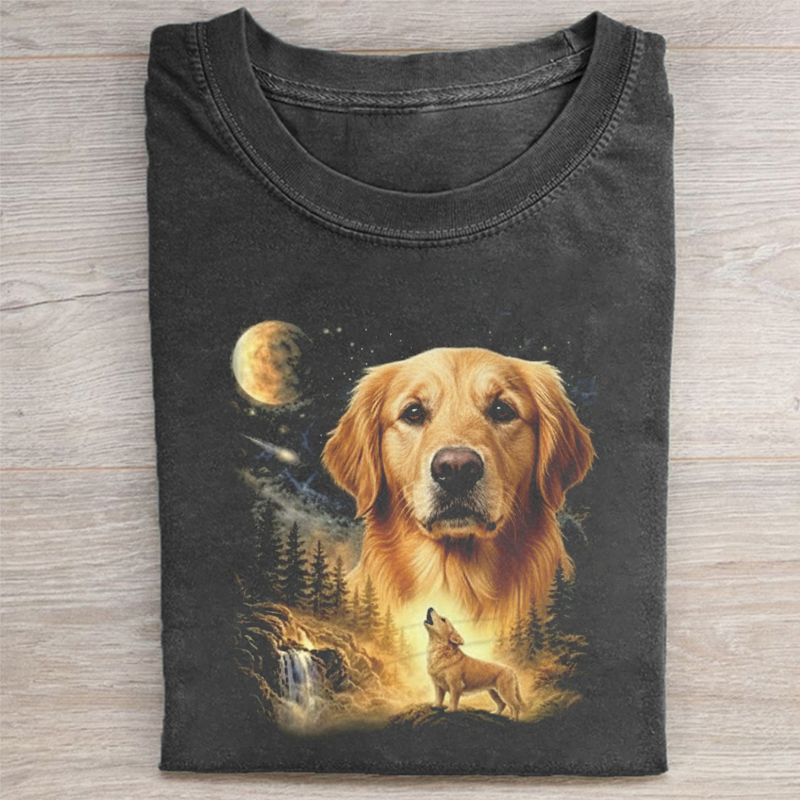 Golden Retriever Howling to The Moon Vintage T-shirt-NaturexCraft