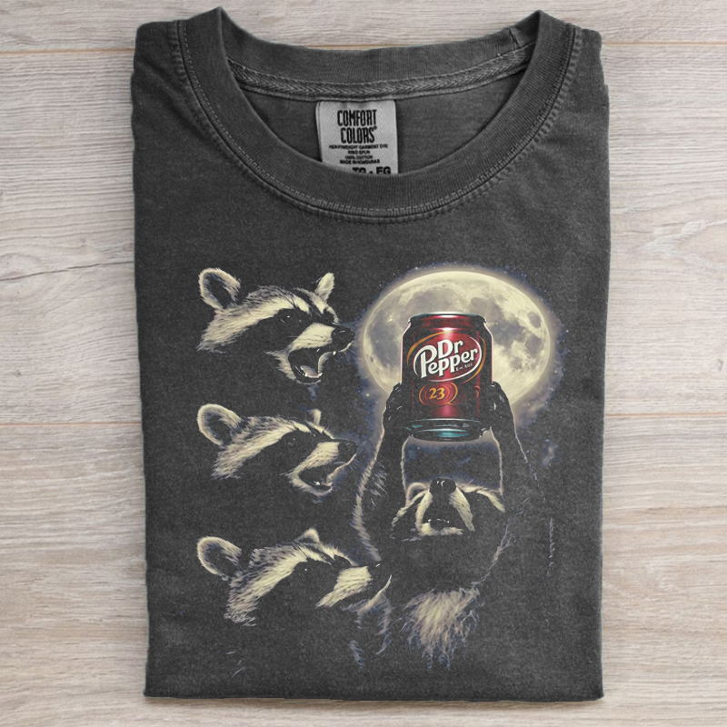 Raccoon Moon Graphic T-shirt-NaturexCraft