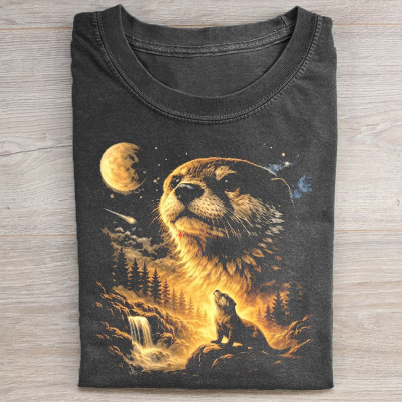 Otter Howling to The Moon Vintage T-shirt-NaturexCraft