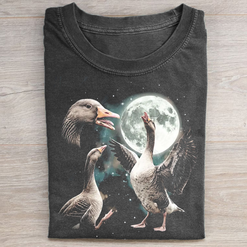 Vintage Goose Moon Graphic T-shirt-NaturexCraft