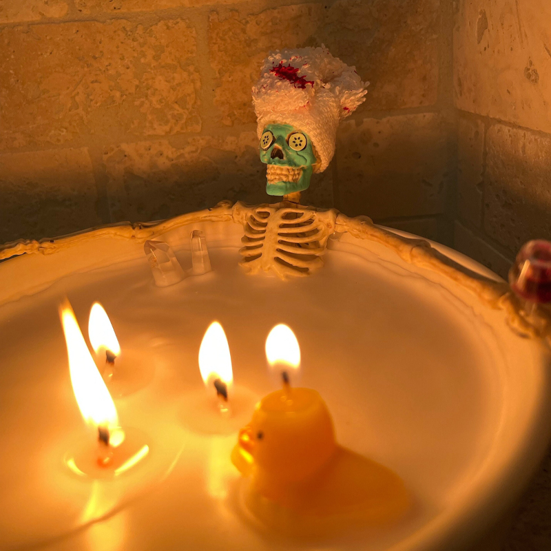 Spooky Skeleton Bathing Candle-HandPrint