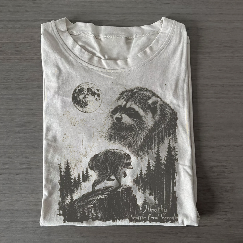 Vintage Jimothy Raccoon T-shirt-NaturexCraft