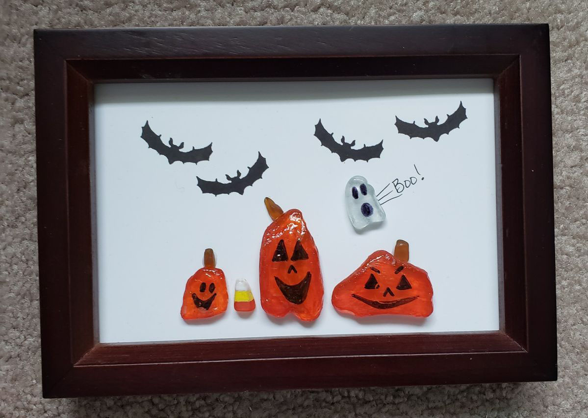 Halloween pumpkins sea glass art-HandPrint