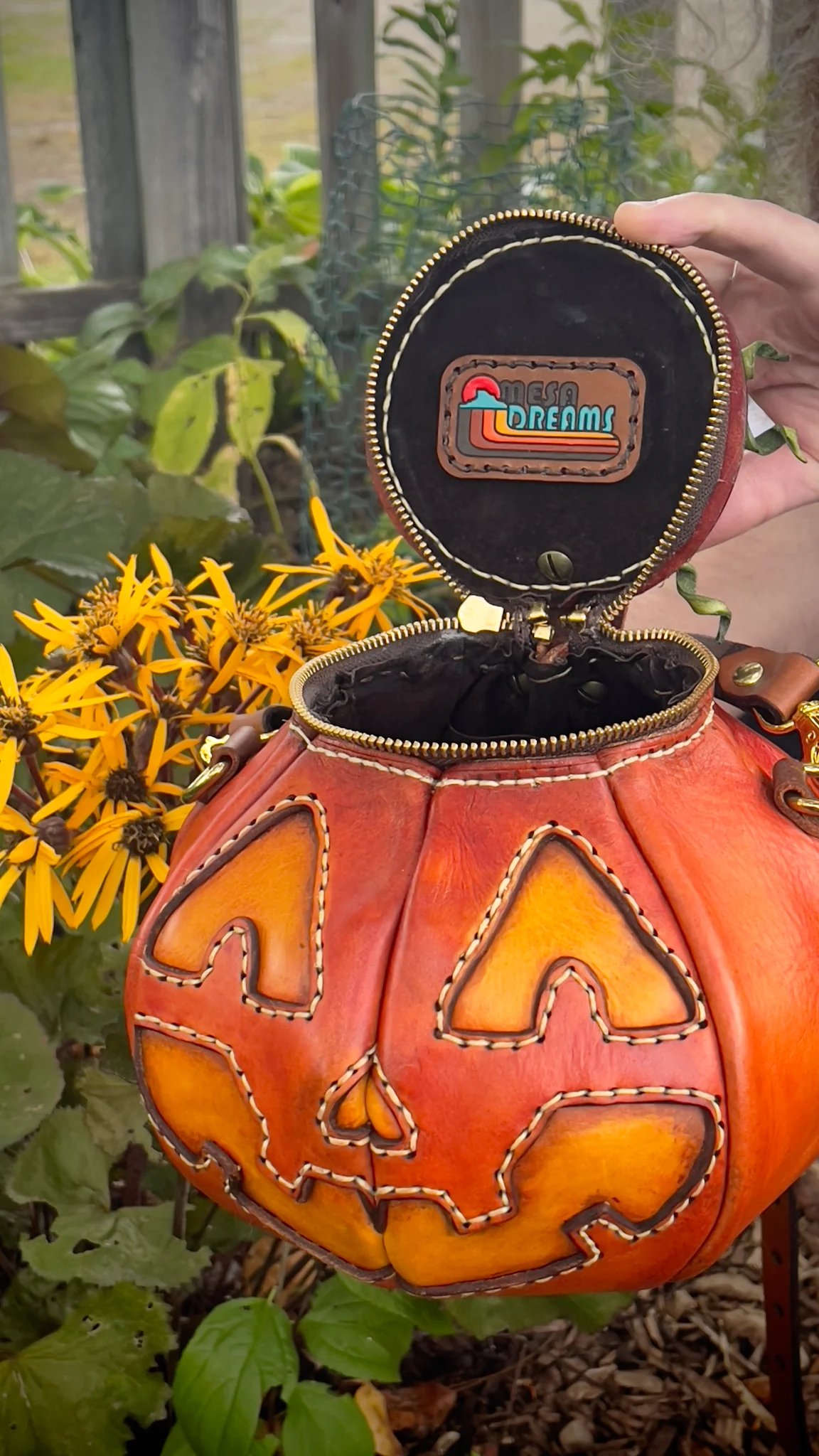 🔥Last Day 49% OFF - The Great Purely handmade leather Pumpkin Bag(✨Same as in the video)-HandPrint