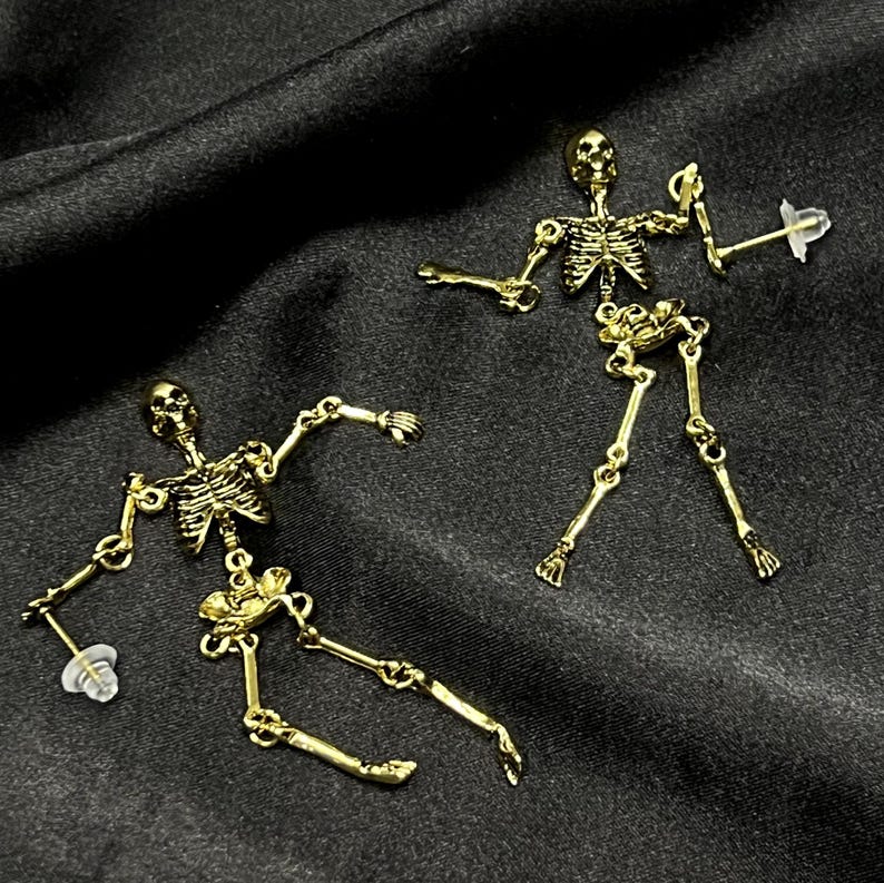 🎃💀2-Pack Halloween Punk Gothic Skull Earrings-HandPrint