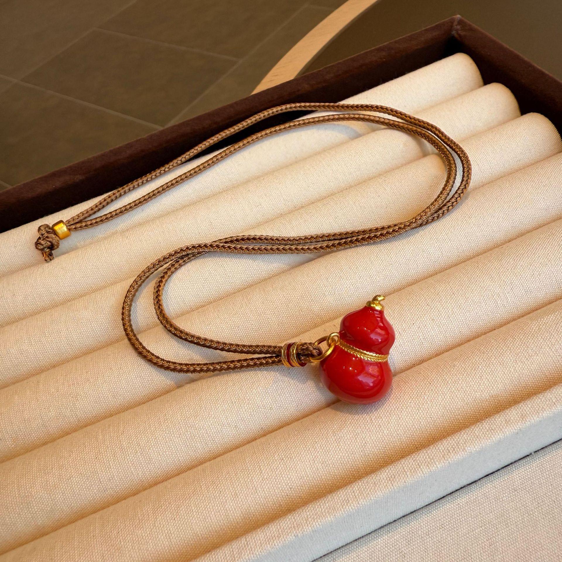Chinese-style Red Gourd Pendant