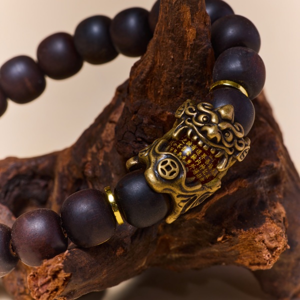 7 Auspicious Beast Golden Light Mantra Bracelet