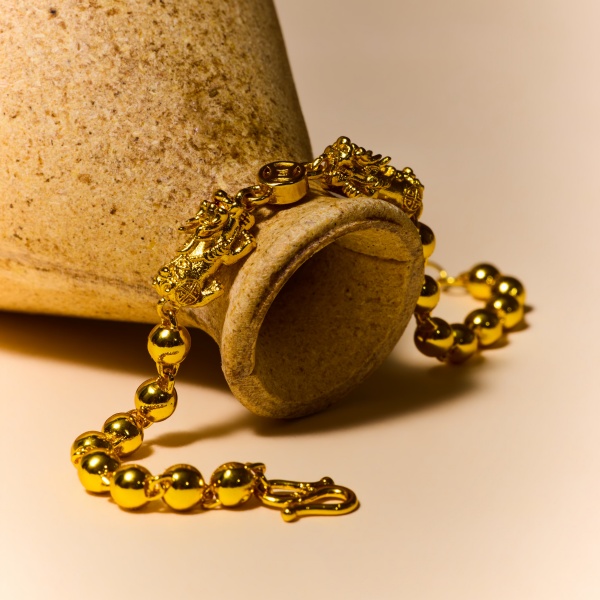 Sand Gold Pi Xiu Bracelet