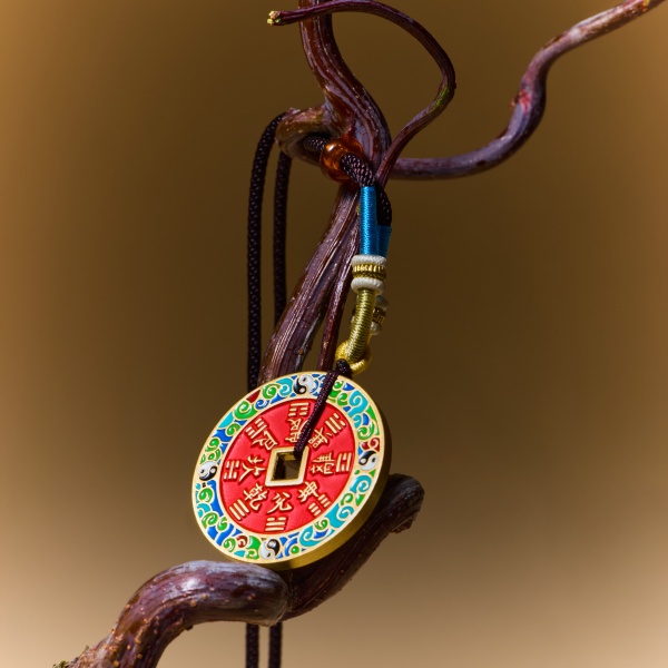 Dragon Soaring Across the Four Seas Mountain Spirit Flower Money Pendant 