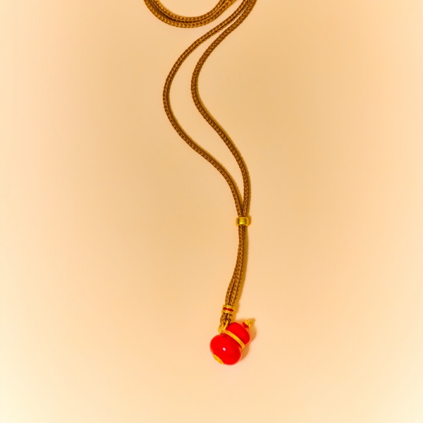 Chinese-style Red Gourd Pendant